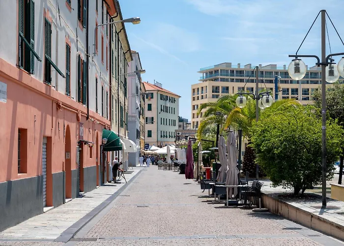 Old Town - Free Wifi - Cruises 10 Mins Savona