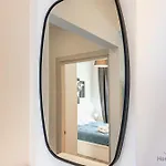 Old Town - Free Wifi - Cruises 10 Mins Apartman *